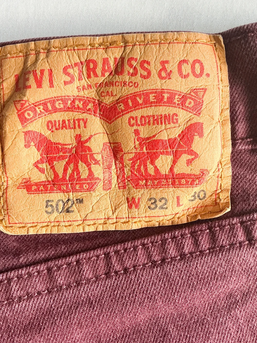 Levis **see measurement